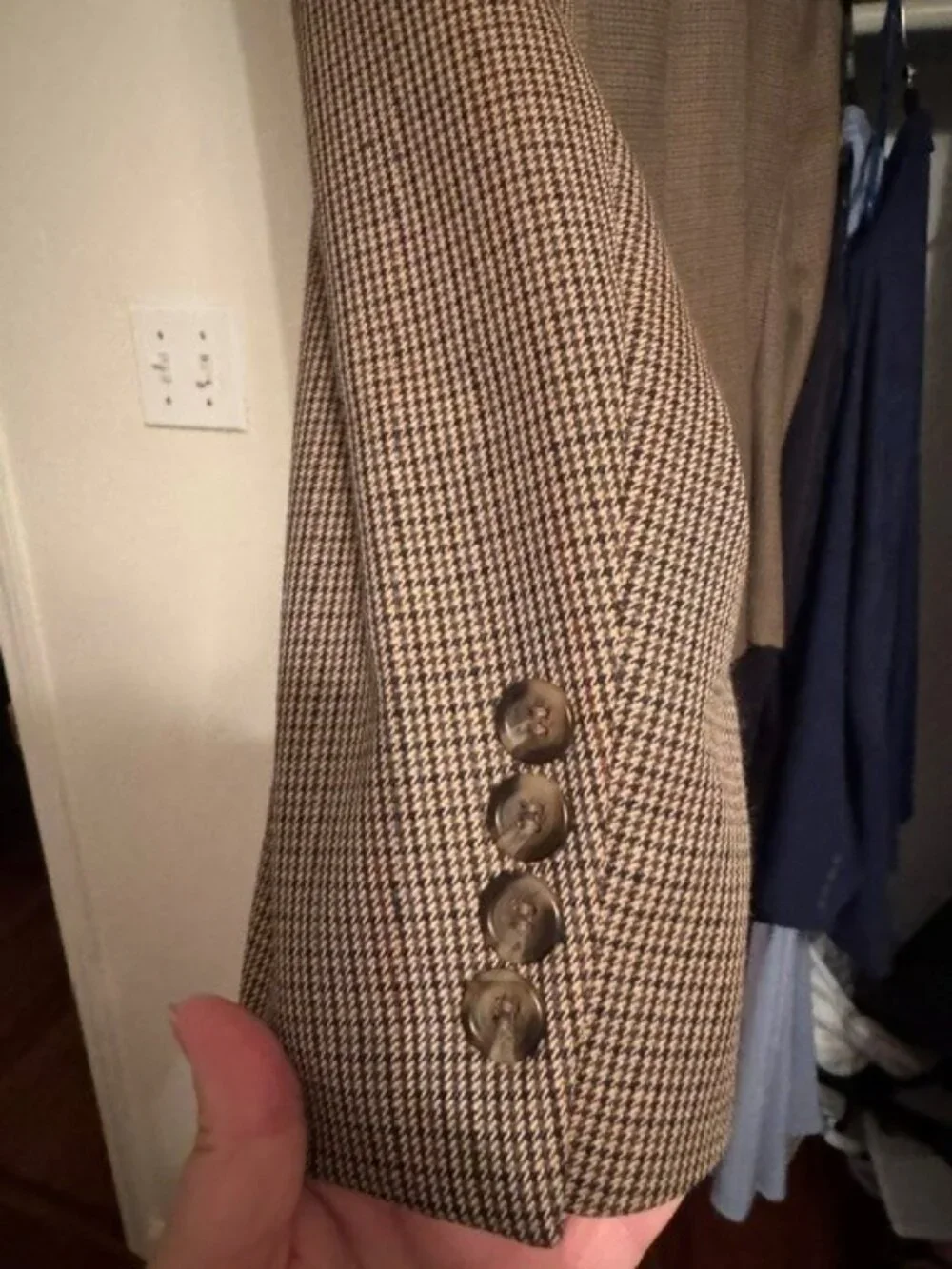 STAFFORD SPORTS COAT, 48 SHORT, EXCELLENT CONDITION